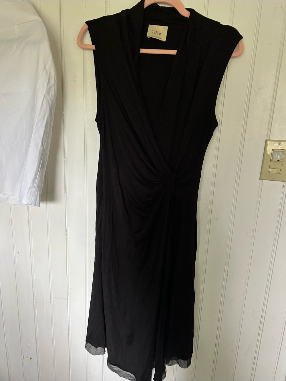 Elie Tahari Black Draped Sleeveless Wrap Dress